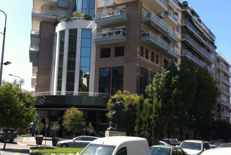 Corner Shop for Rent, downtown Thessaloniki
